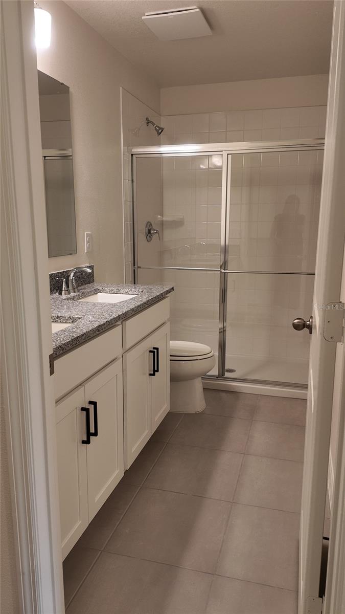 Image 15 of 18 For 2798 Raindrop Run