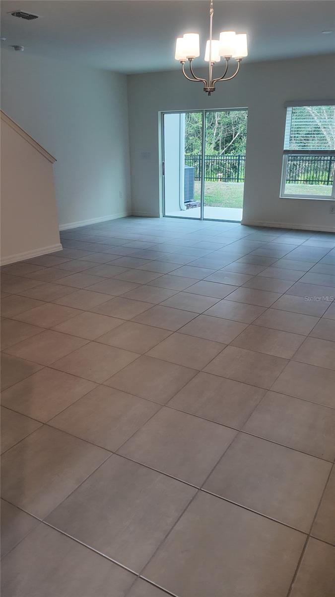 Image 7 of 18 For 2798 Raindrop Run