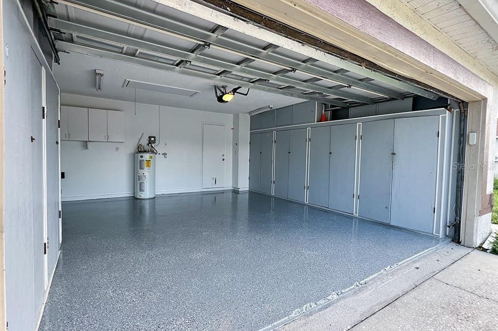 Image 22 of 26 For 10 York Court