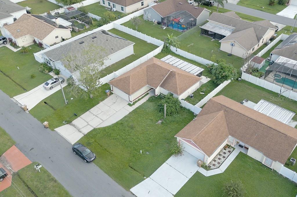 Image 25 of 26 For 10 York Court