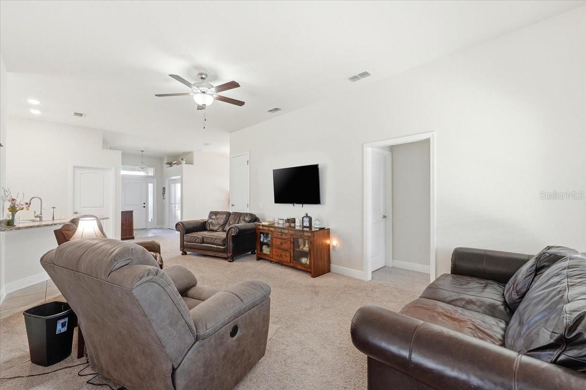 Image 17 of 45 For 1129 Legatto Loop