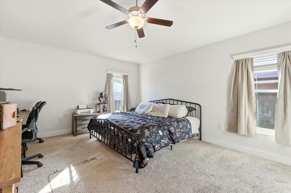 Image 18 of 45 For 1129 Legatto Loop