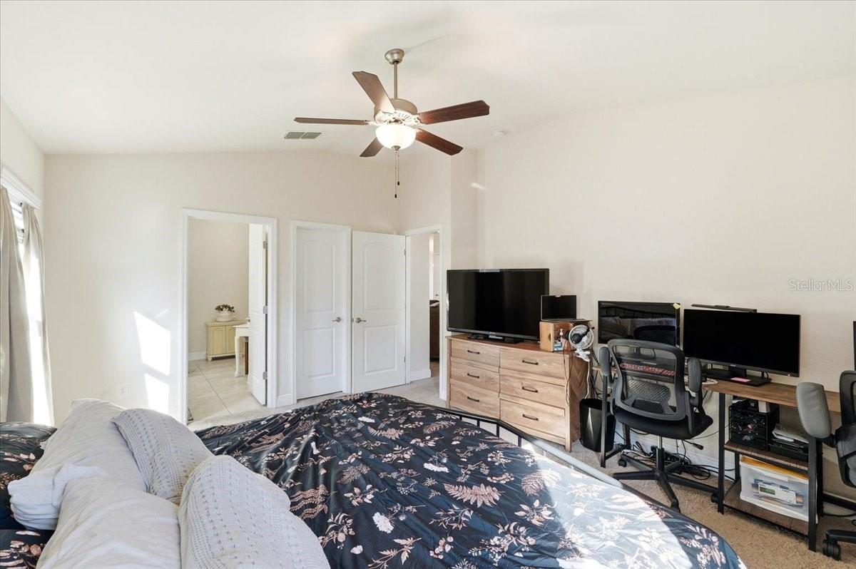 Image 20 of 45 For 1129 Legatto Loop