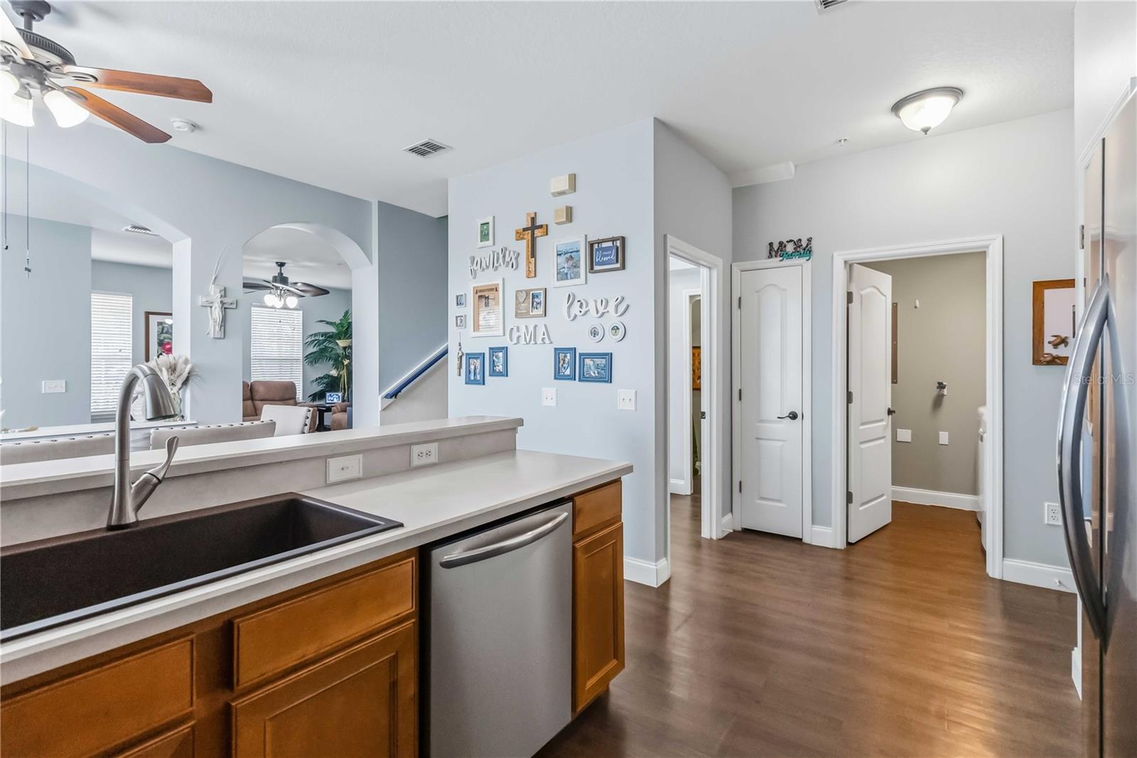 Image 21 of 64 For 3607 Clay Brick Road 54c