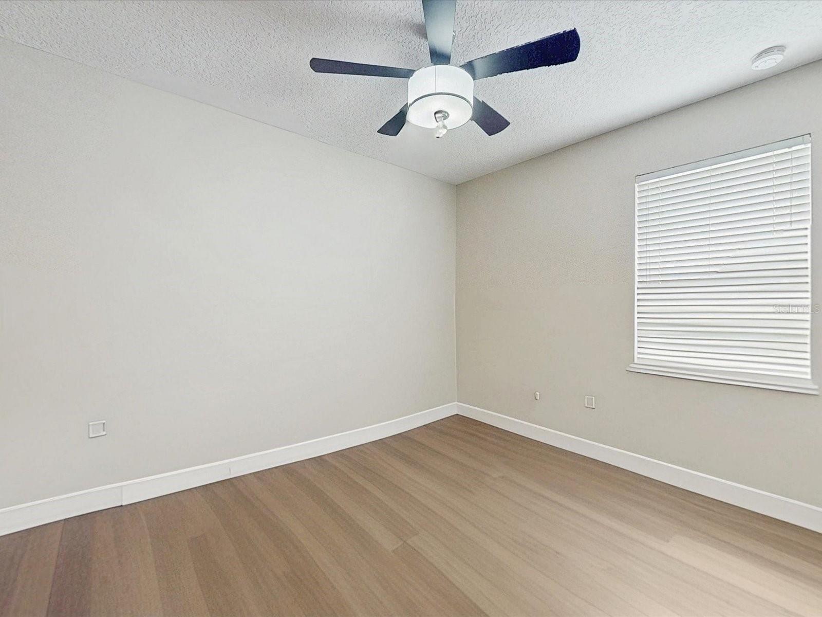 Image 16 of 29 For 1941 Kettle Creek Drive