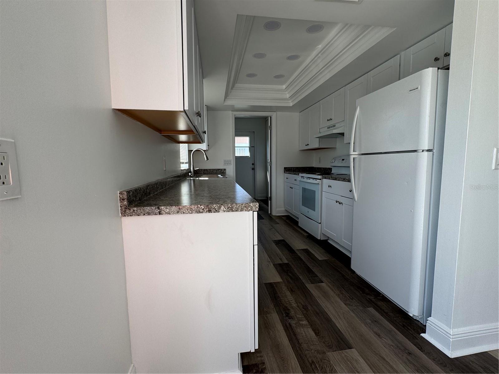 Image 10 of 18 For 1748 Monroe Street