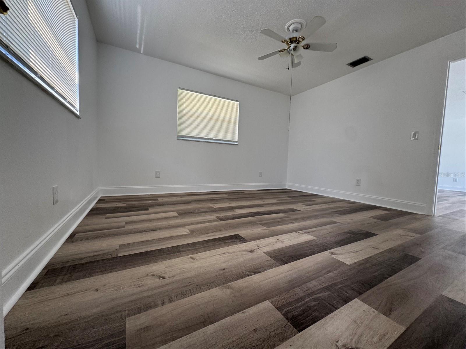 Image 14 of 18 For 1748 Monroe Street