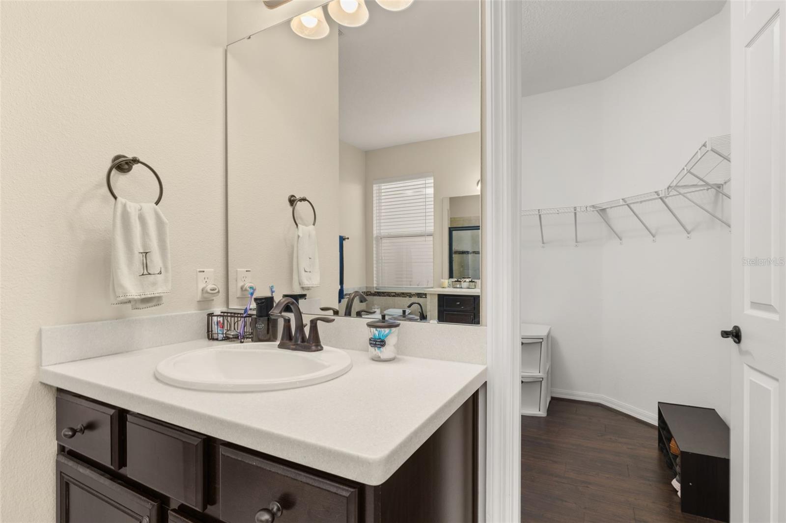 Image 24 of 100 For 2801 Rialto Court