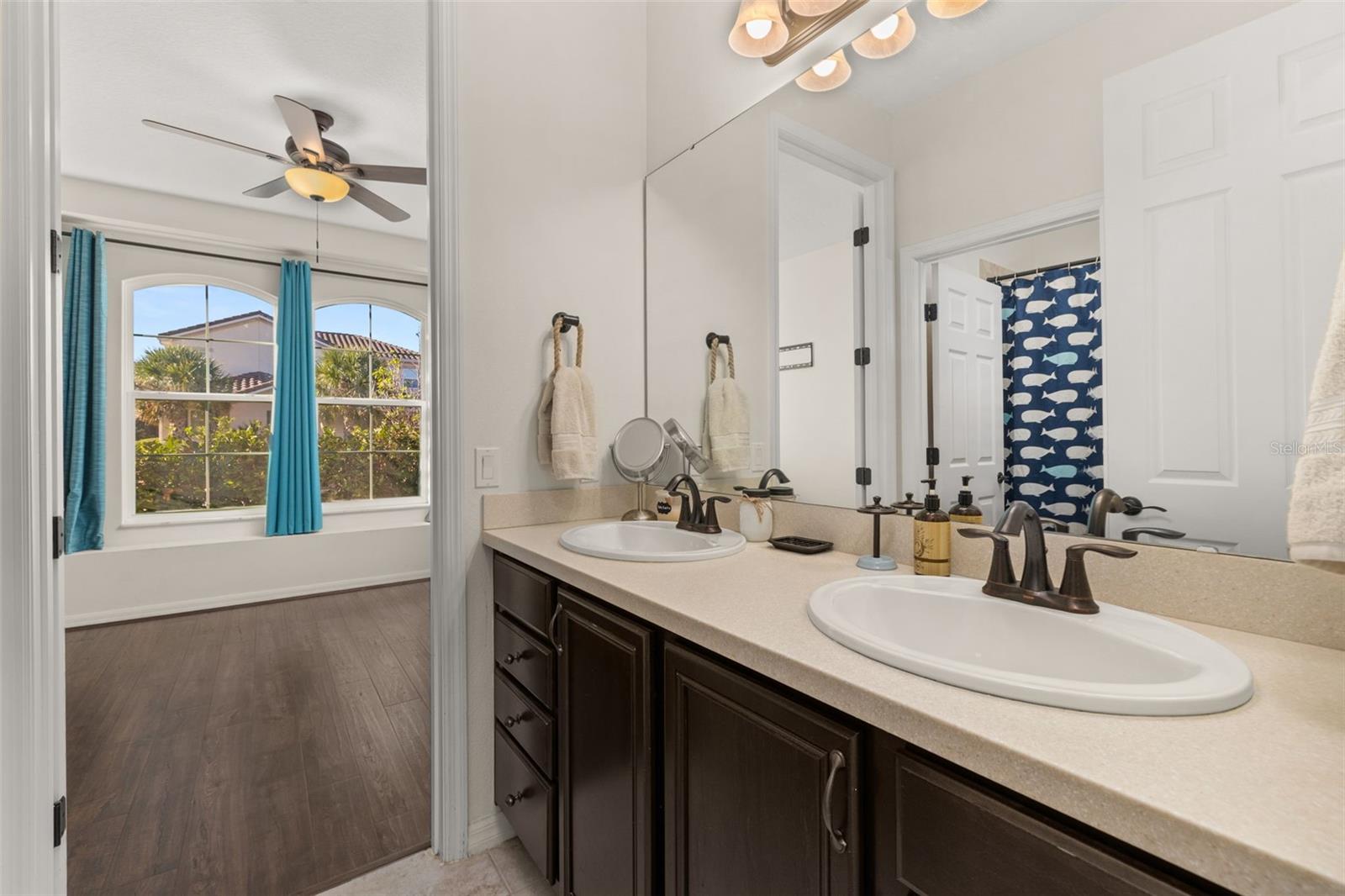 Image 29 of 100 For 2801 Rialto Court