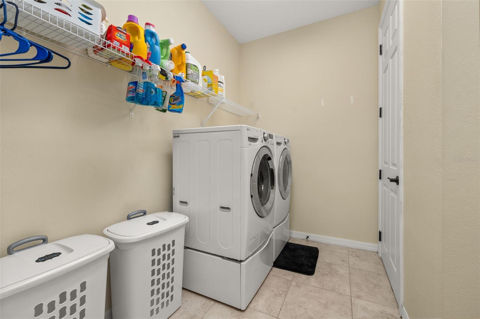 Image 43 of 100 For 2801 Rialto Court