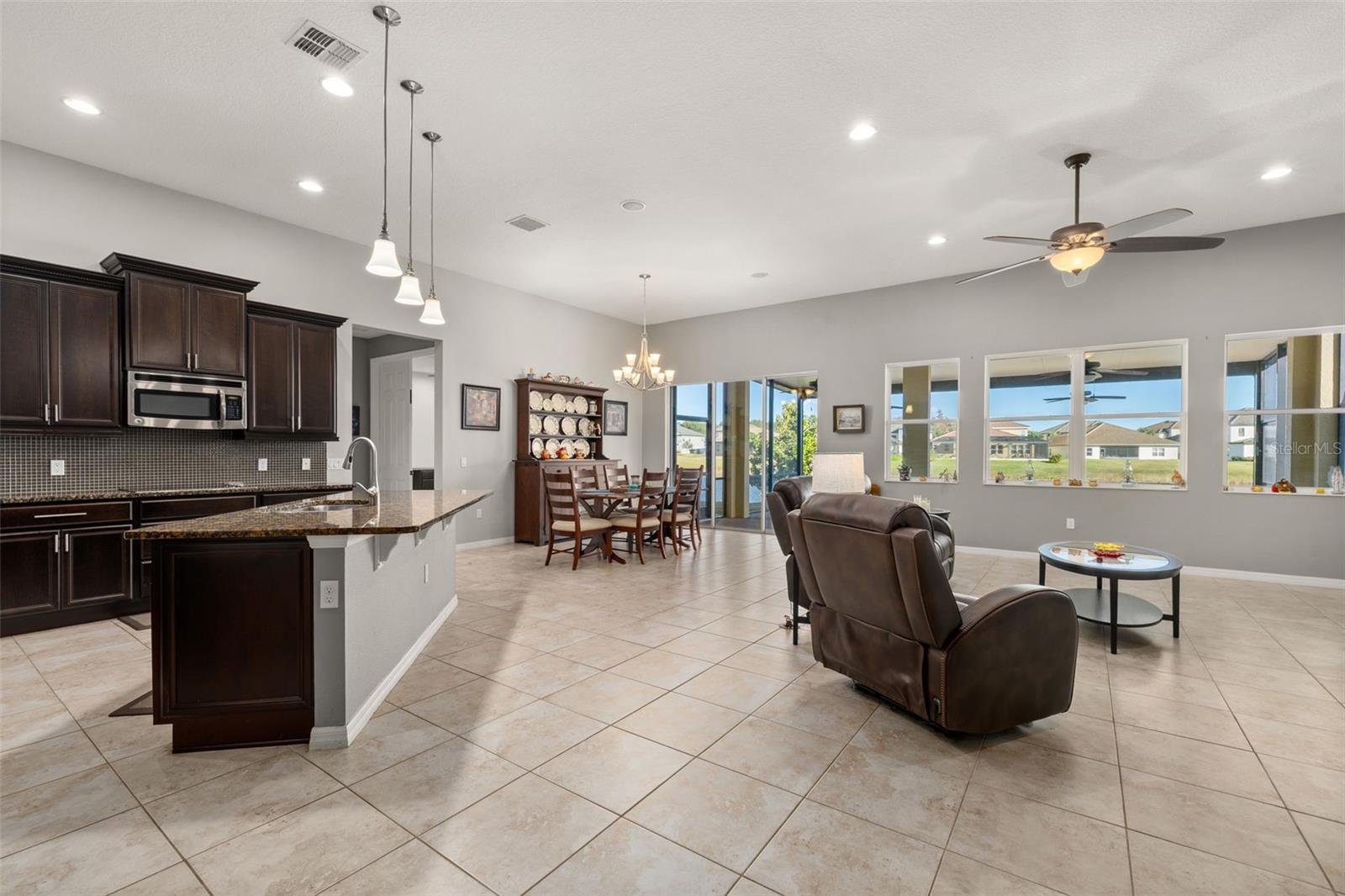 Image 7 of 100 For 2801 Rialto Court