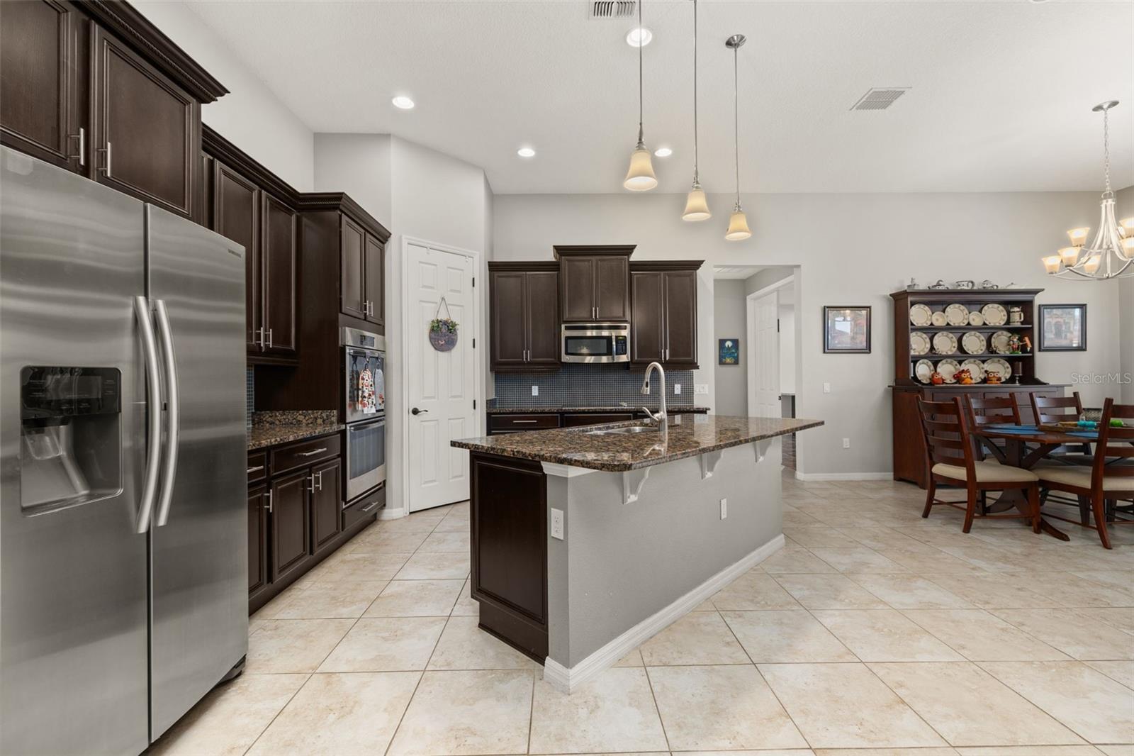 Image 8 of 100 For 2801 Rialto Court