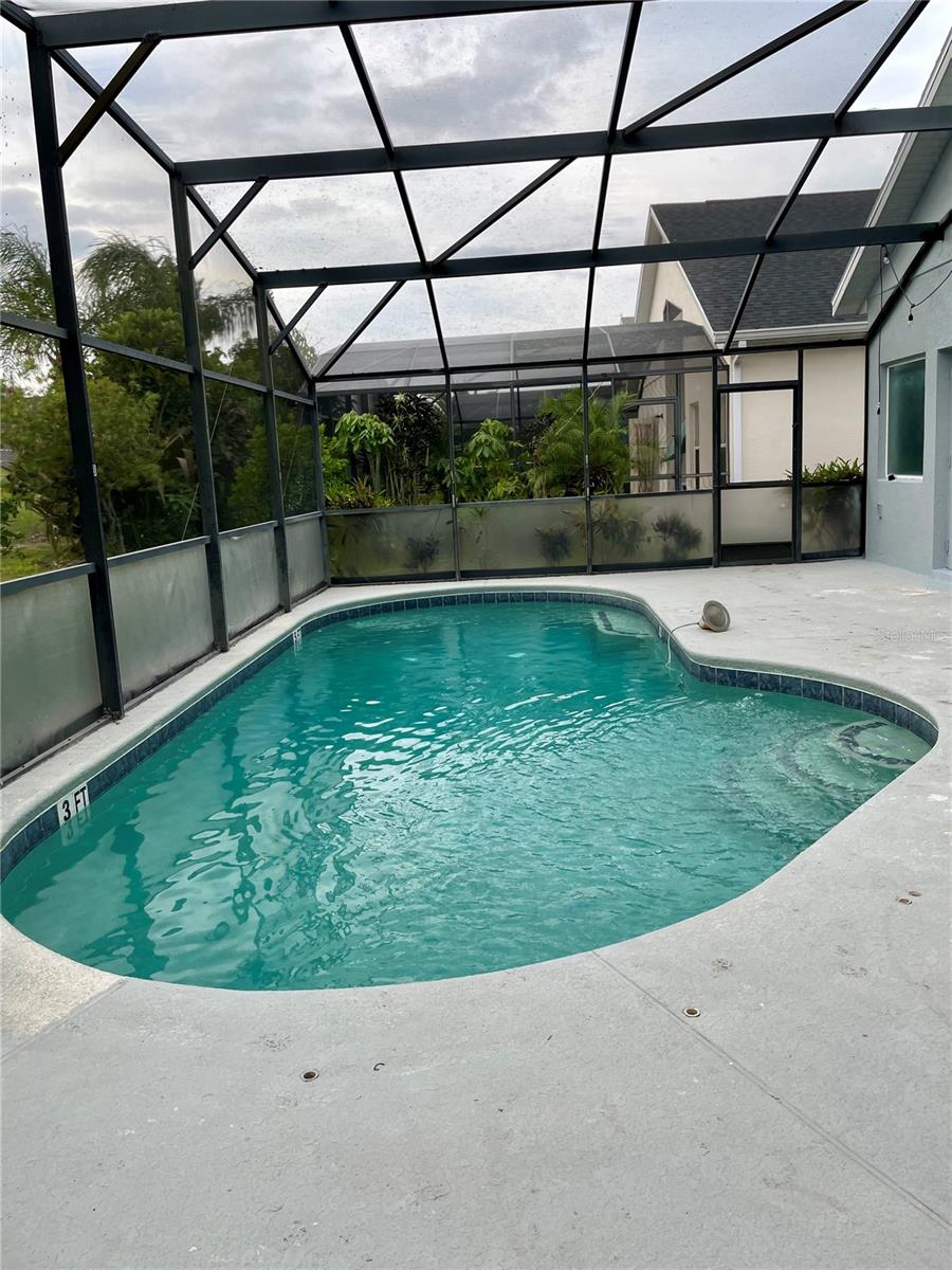 Image 20 of 21 For 207 Vizcay Way