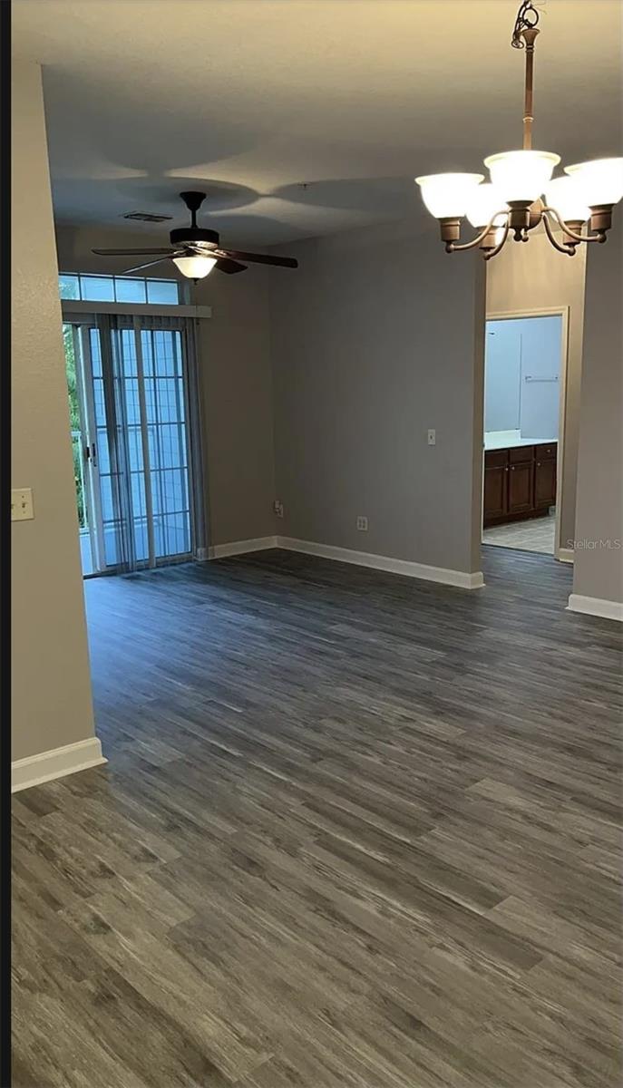 Image 13 of 36 For 3175 Feltrim Place 203