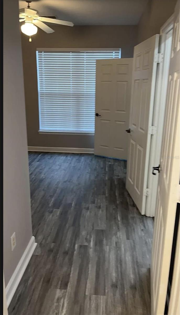 Image 21 of 36 For 3175 Feltrim Place 203