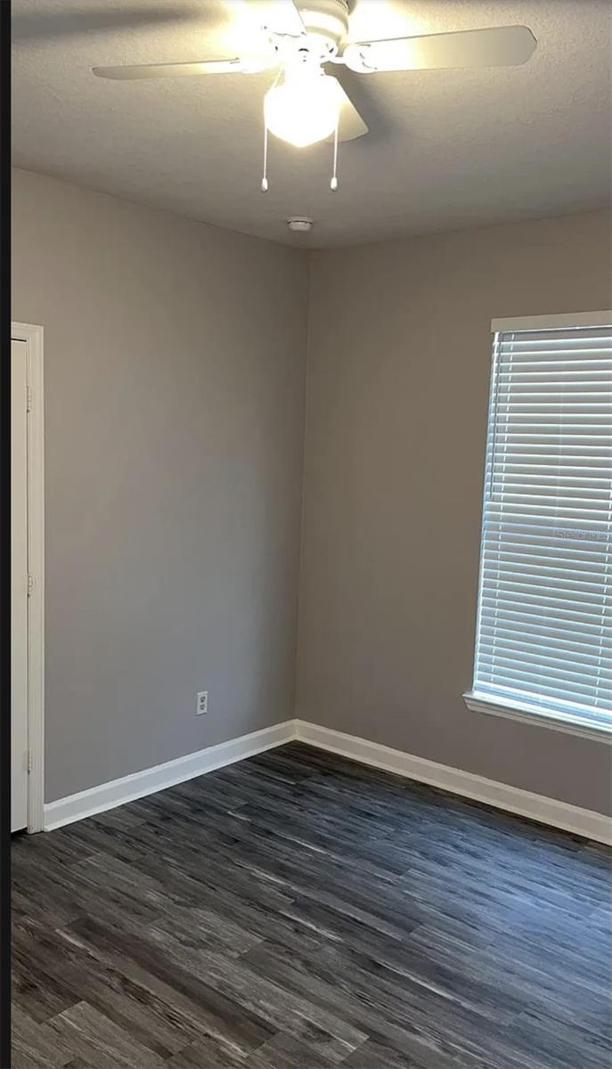 Image 22 of 36 For 3175 Feltrim Place 203