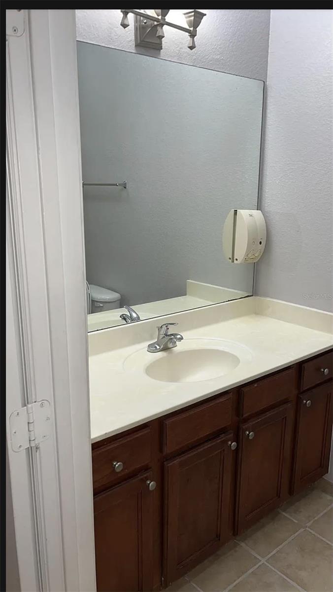 Image 24 of 36 For 3175 Feltrim Place 203