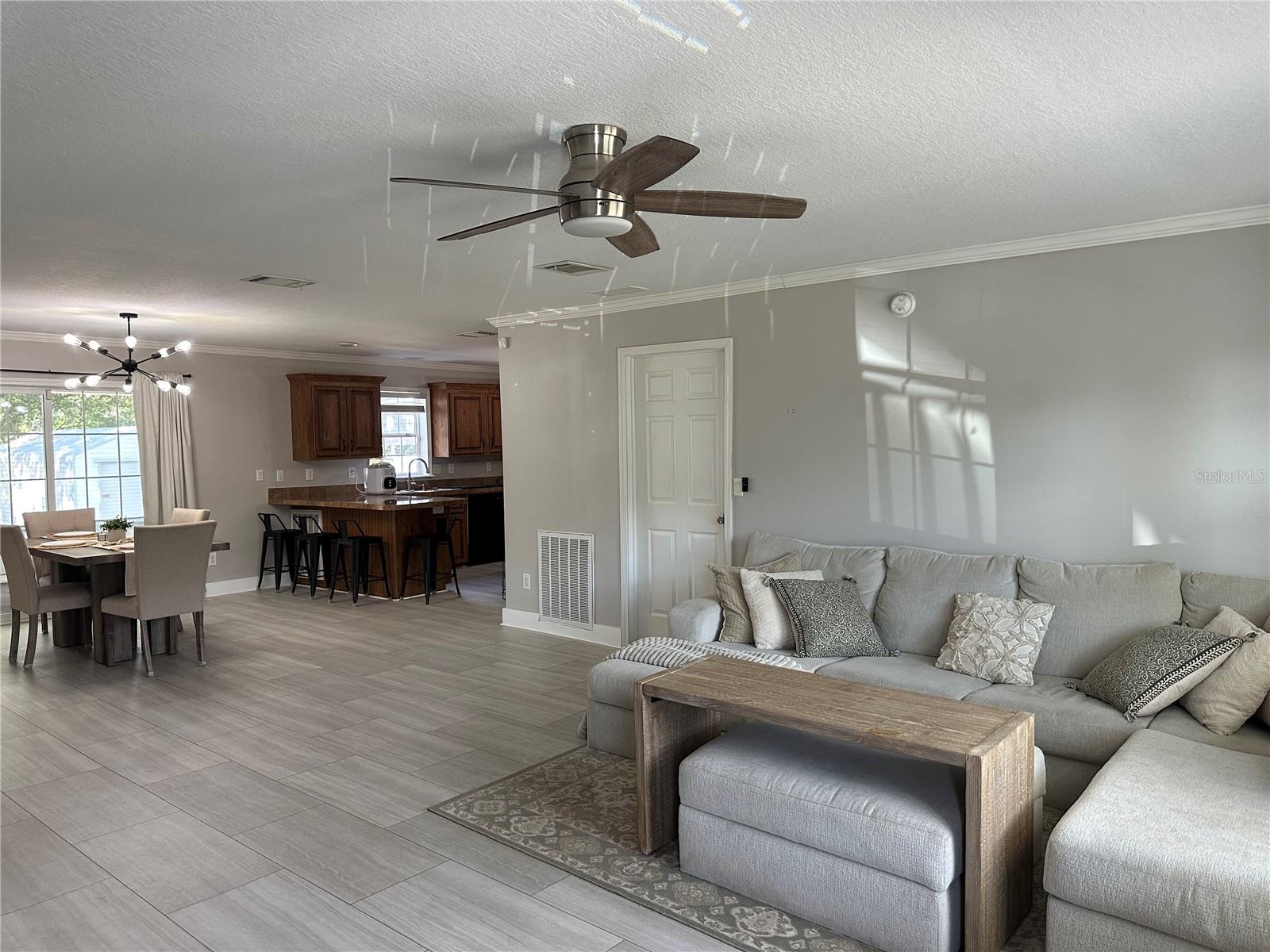 Image 12 of 53 For 221 2nd Street