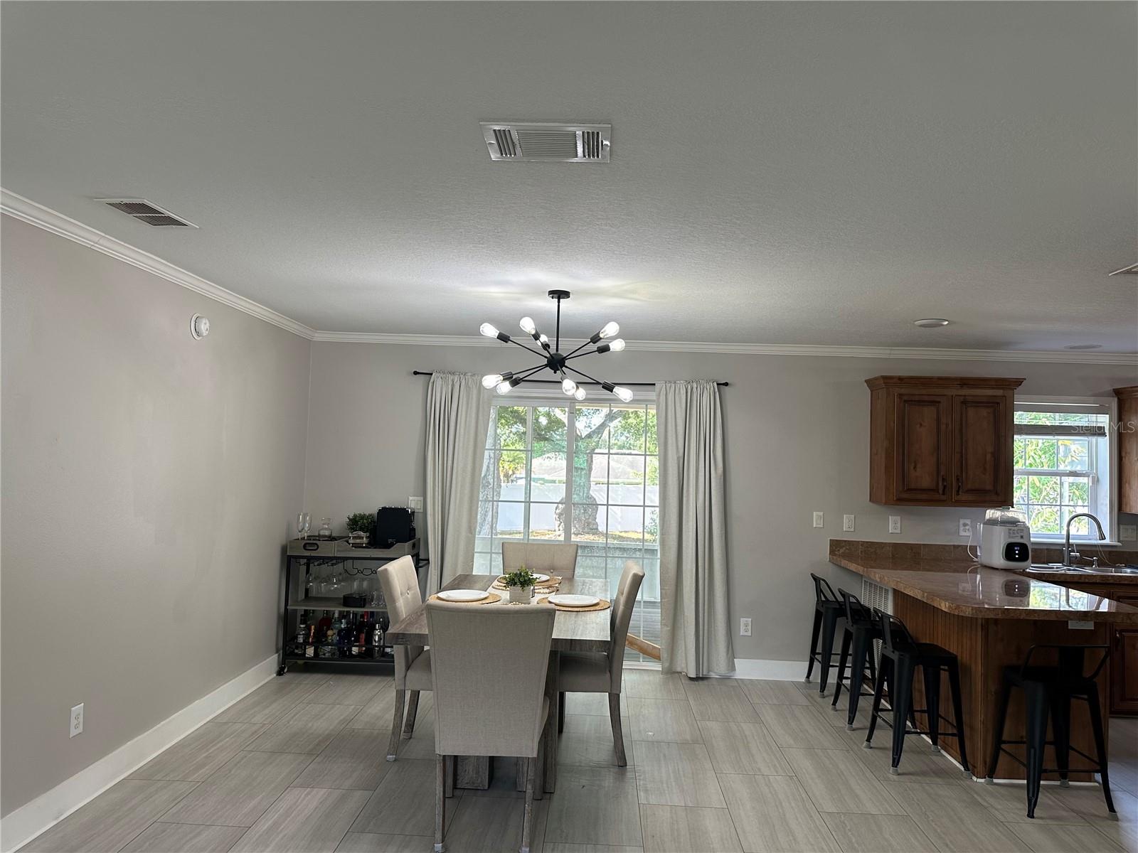 Image 13 of 53 For 221 2nd Street