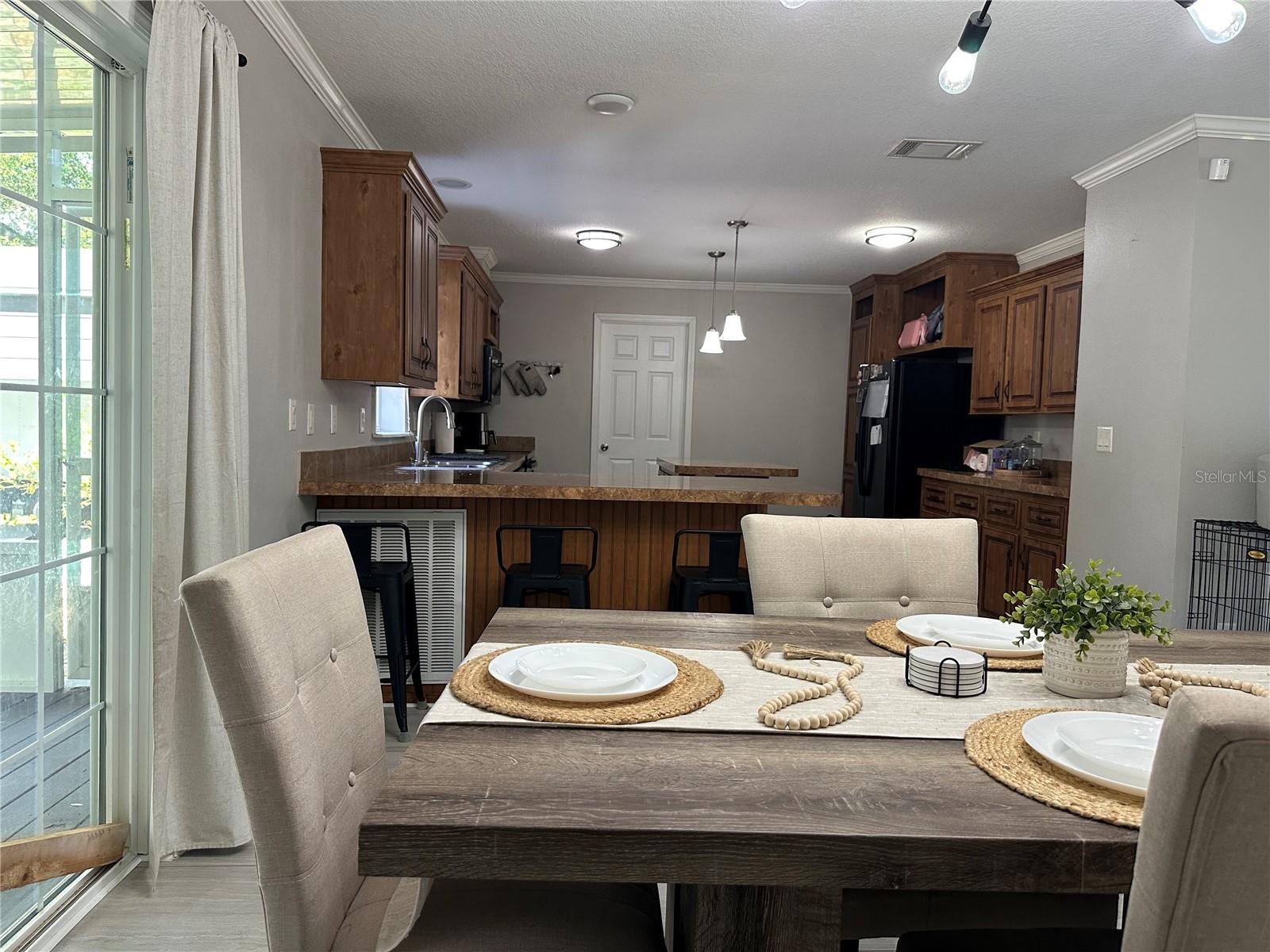 Image 20 of 53 For 221 2nd Street