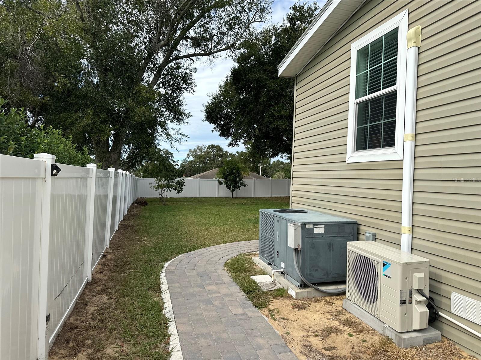 Image 44 of 53 For 221 2nd Street