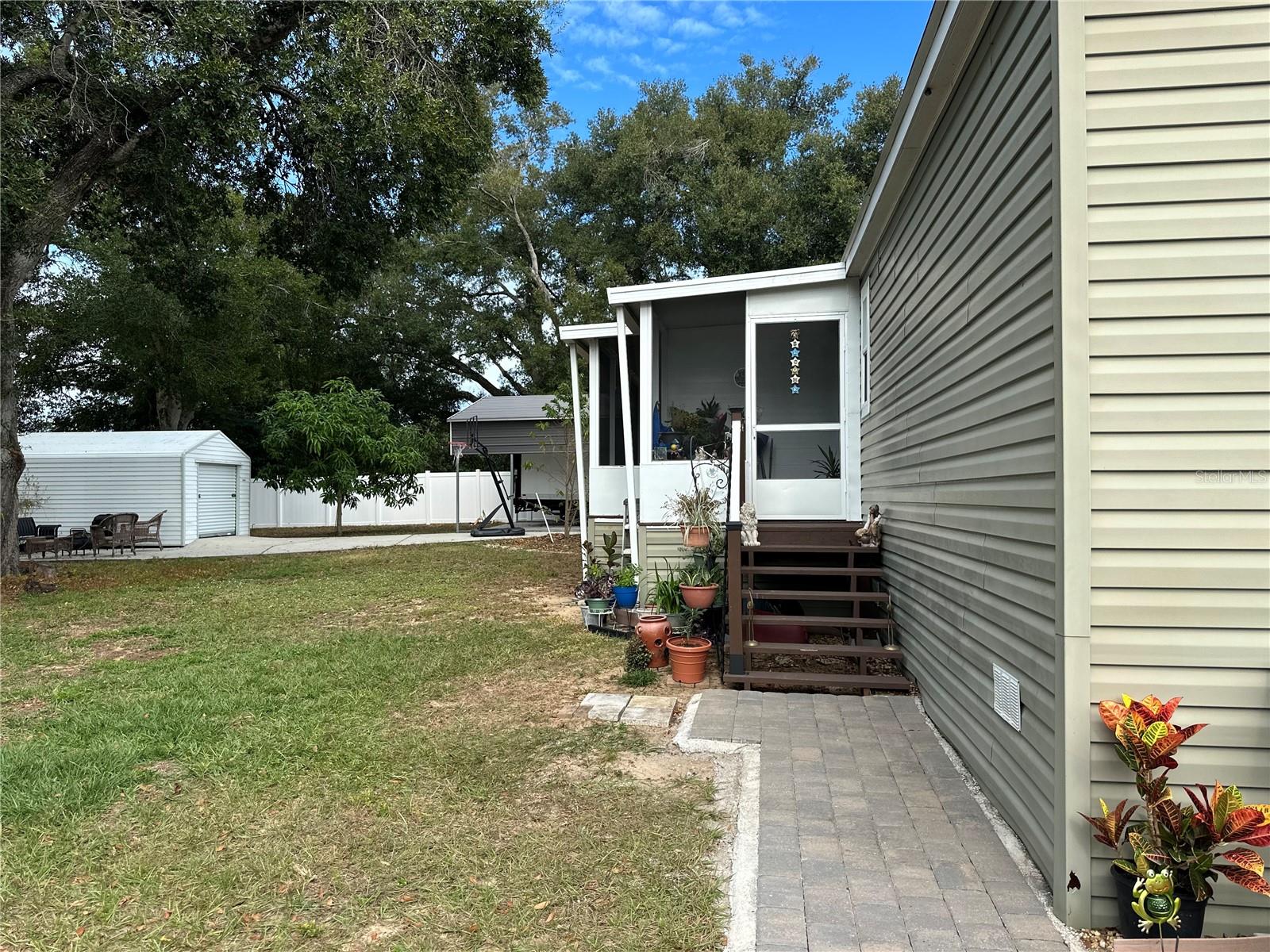 Image 45 of 53 For 221 2nd Street