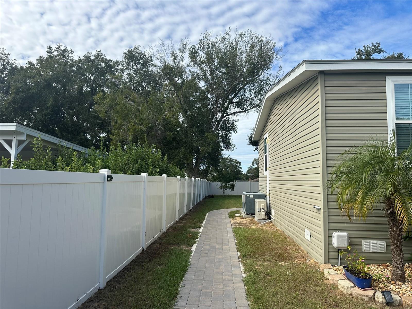 Image 46 of 53 For 221 2nd Street