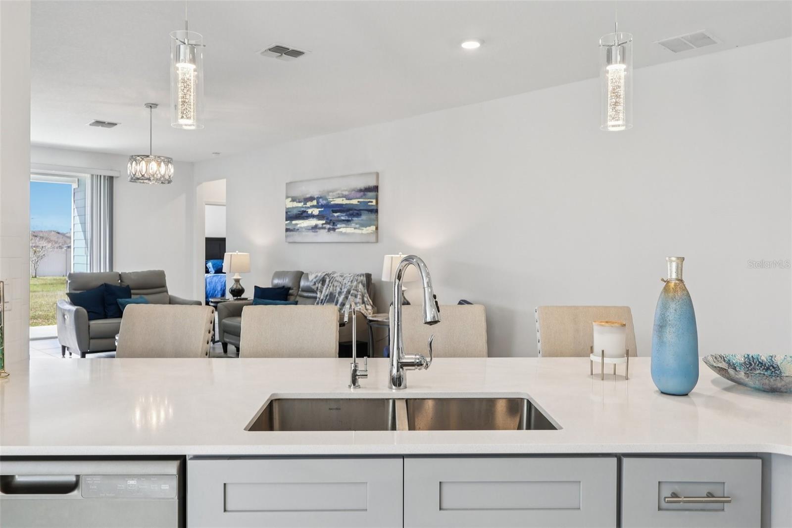 Image 23 of 66 For 2002 Myrtle Pine Street