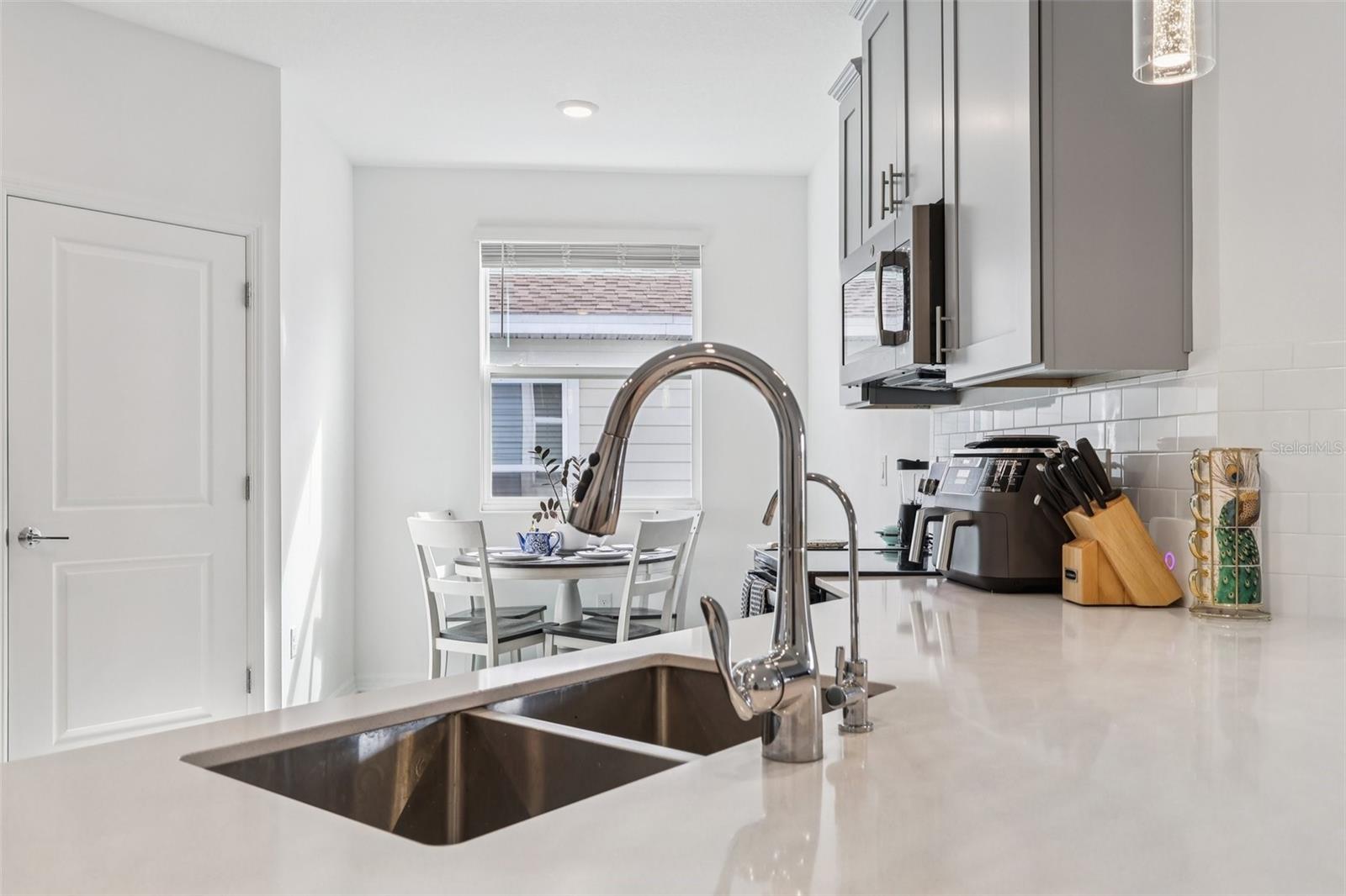 Image 24 of 66 For 2002 Myrtle Pine Street