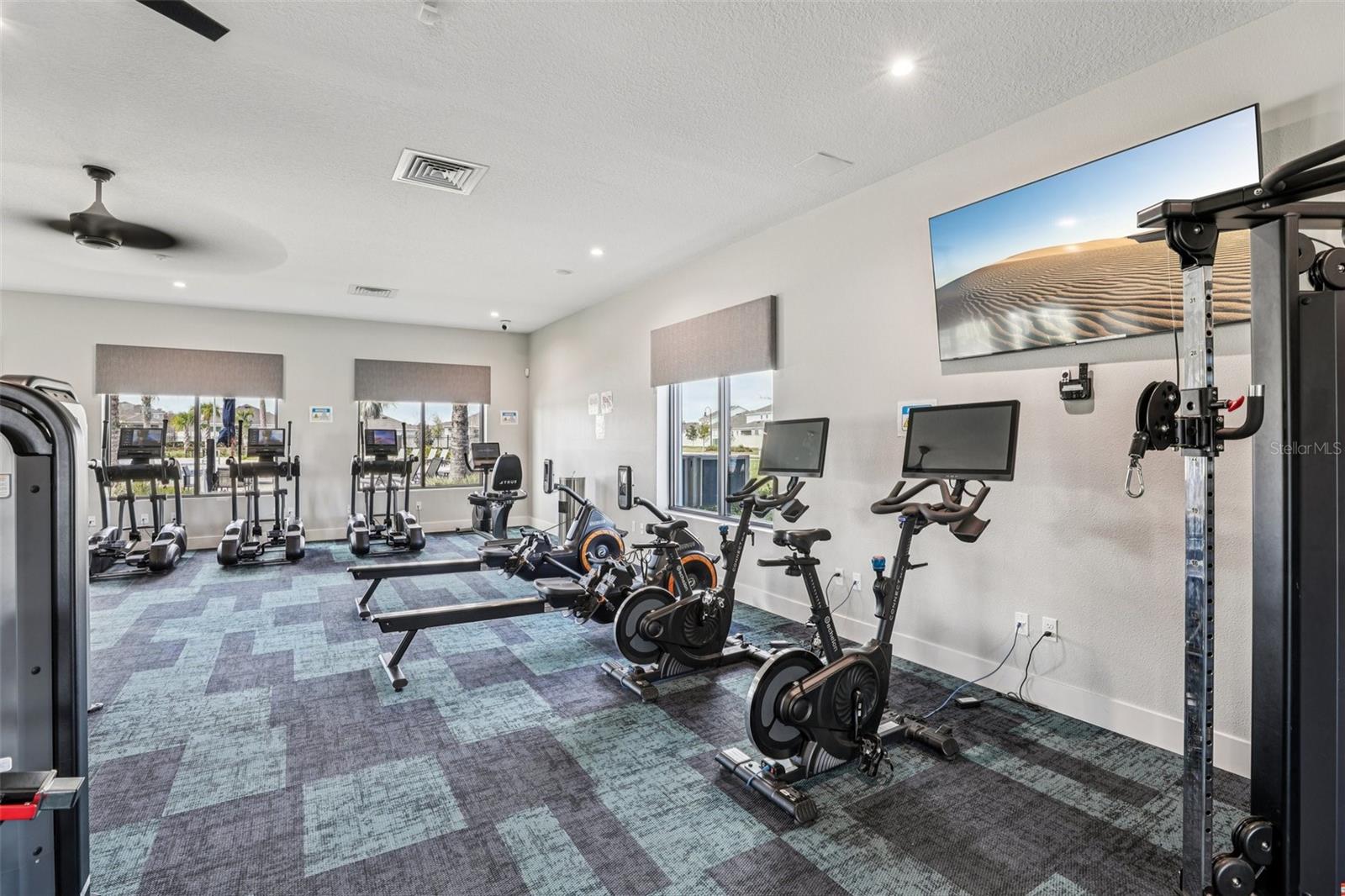 Image 63 of 66 For 2002 Myrtle Pine Street