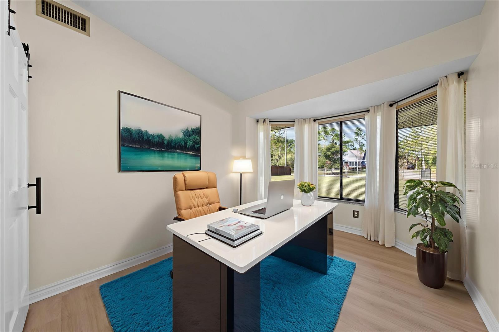 Image 10 of 52 For 6930 Greenhorn Path