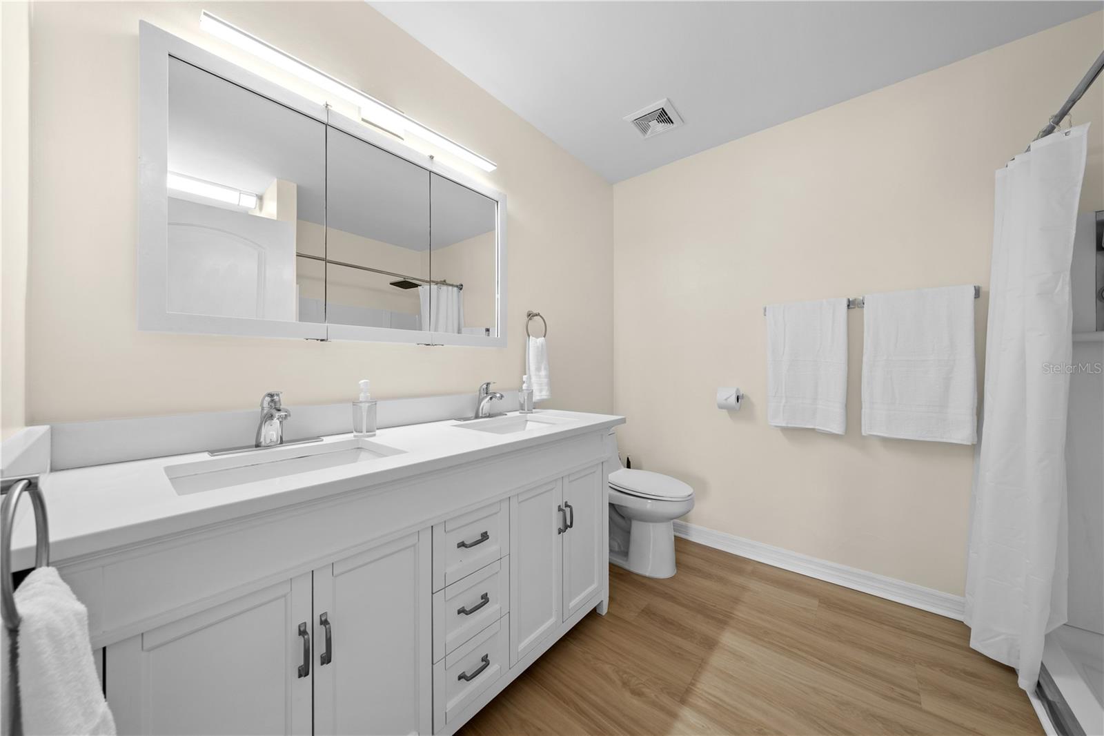 Image 27 of 52 For 6930 Greenhorn Path