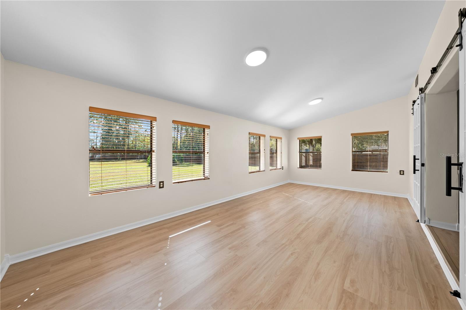 Image 7 of 52 For 6930 Greenhorn Path