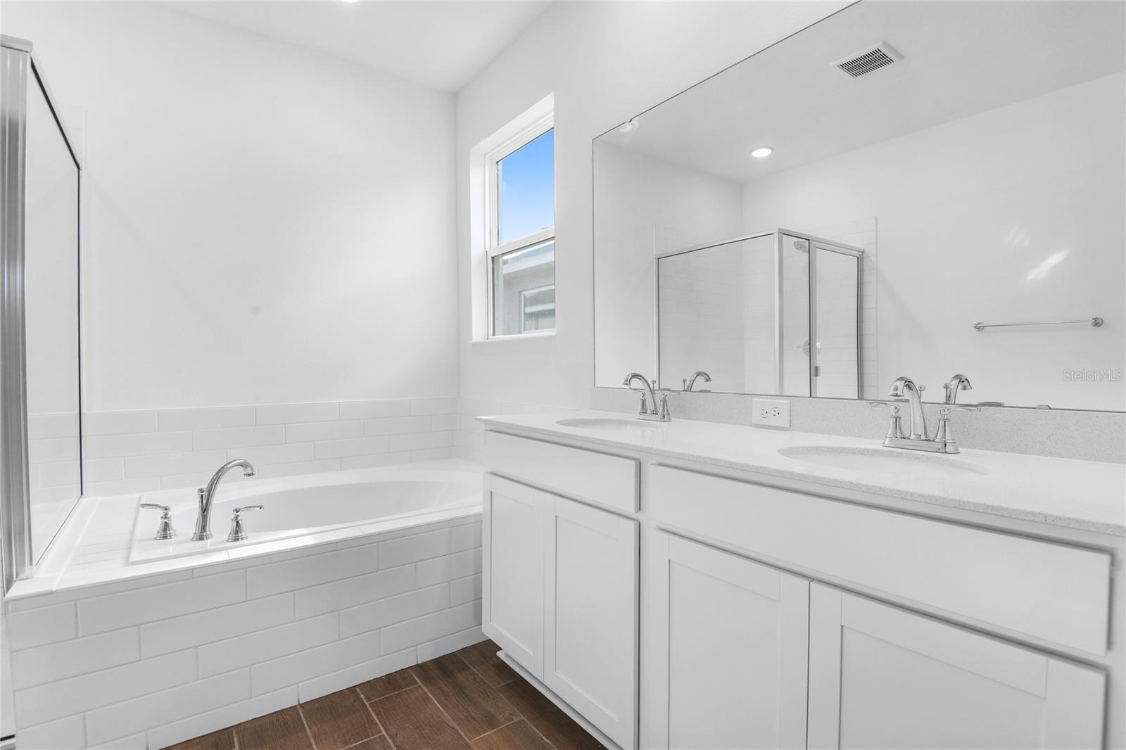 Image 13 of 19 For 5355 Mickey Avenue