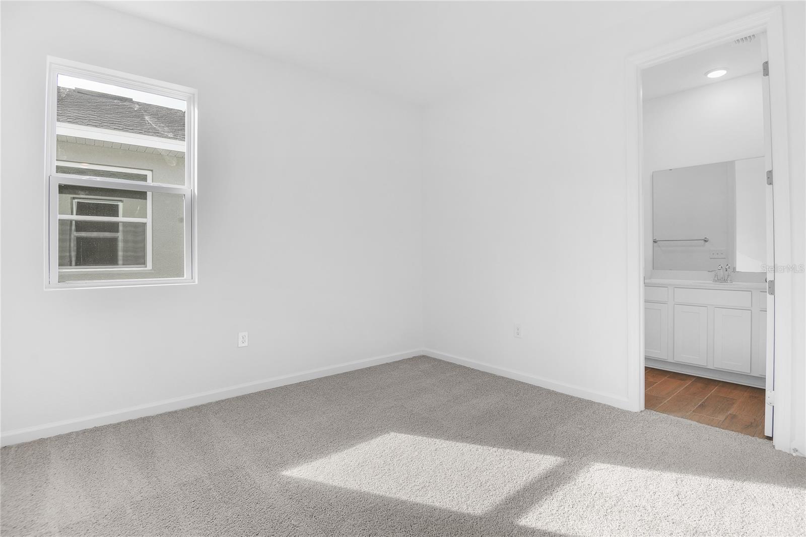 Image 14 of 19 For 5355 Mickey Avenue