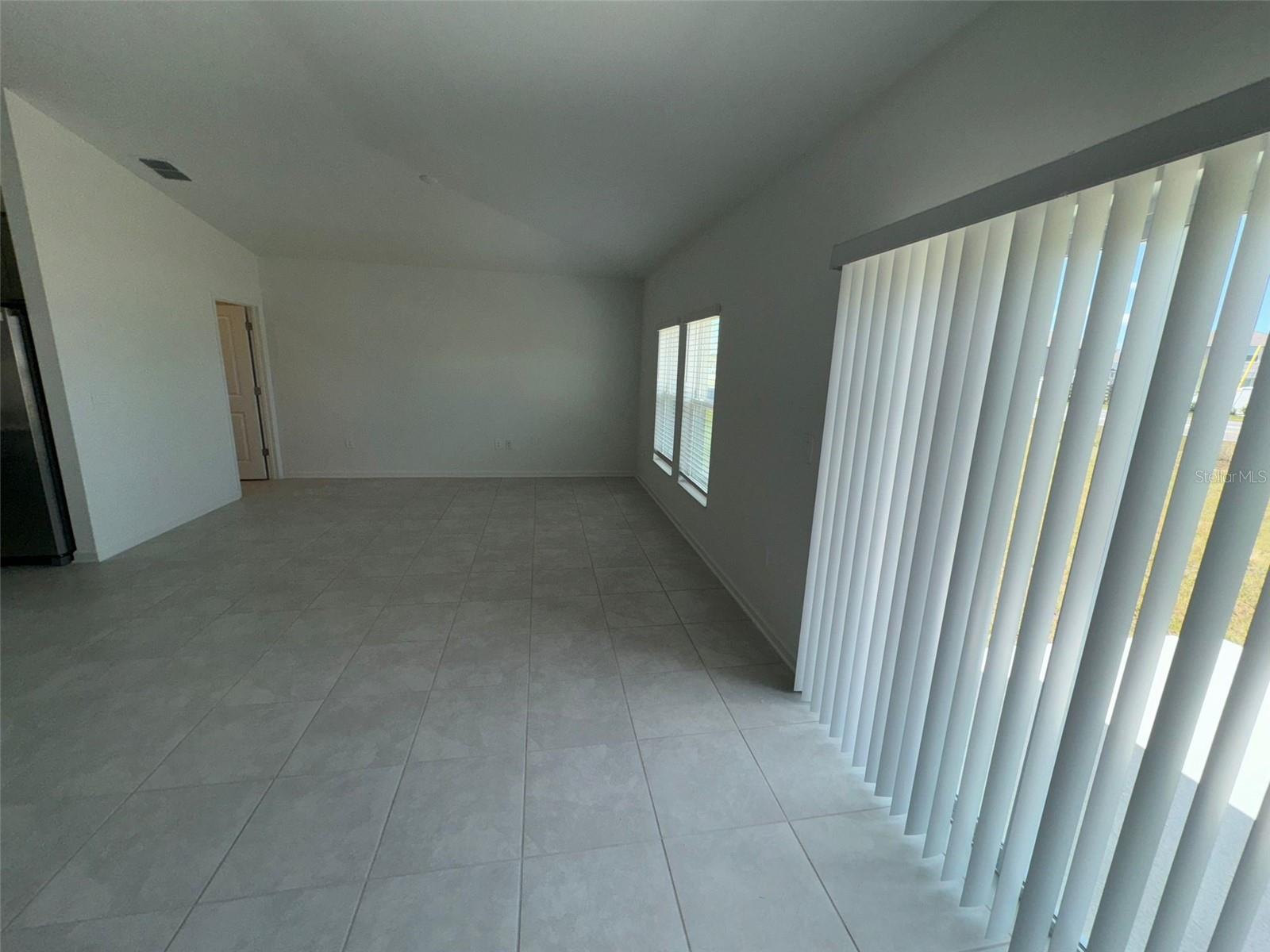 Image 12 of 29 For 1441 Deepwater Circle