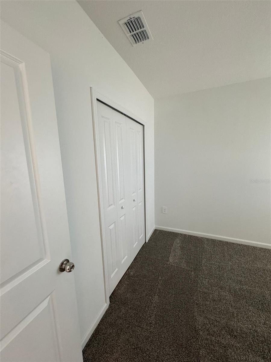 Image 19 of 29 For 1441 Deepwater Circle