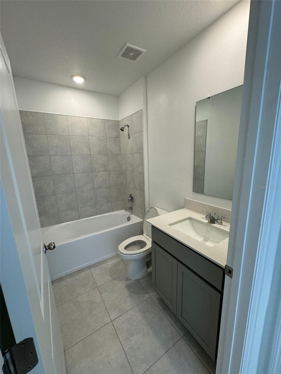 Image 23 of 29 For 1441 Deepwater Circle