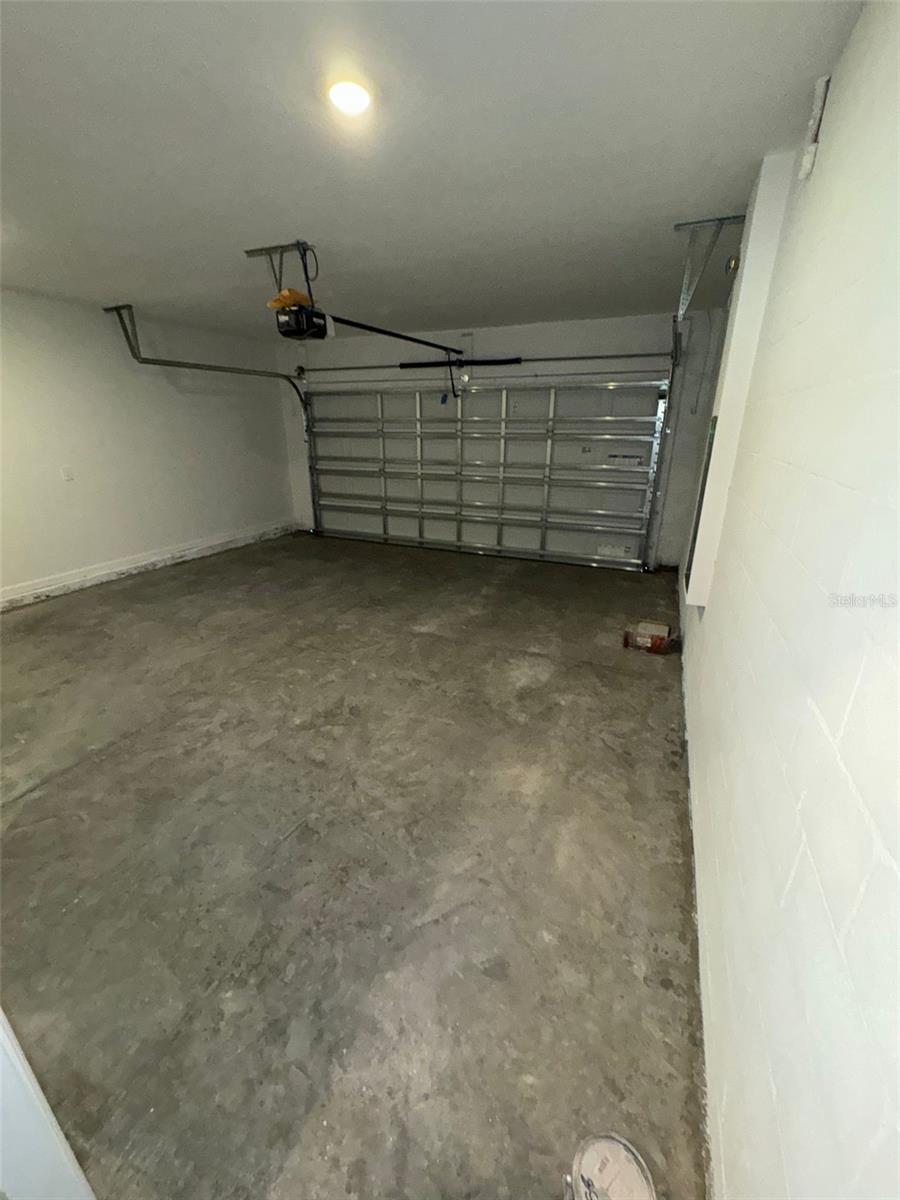 Image 27 of 29 For 1441 Deepwater Circle