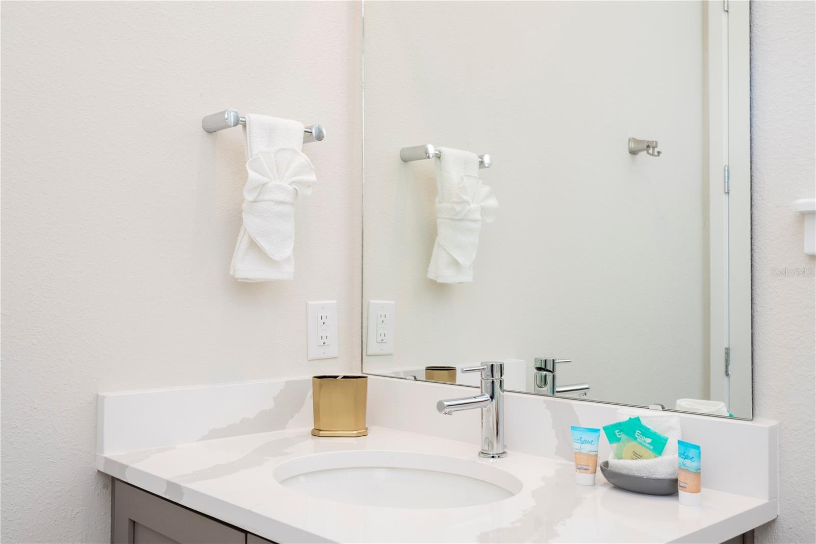 Image 35 of 52 For 772 Driving Range Court