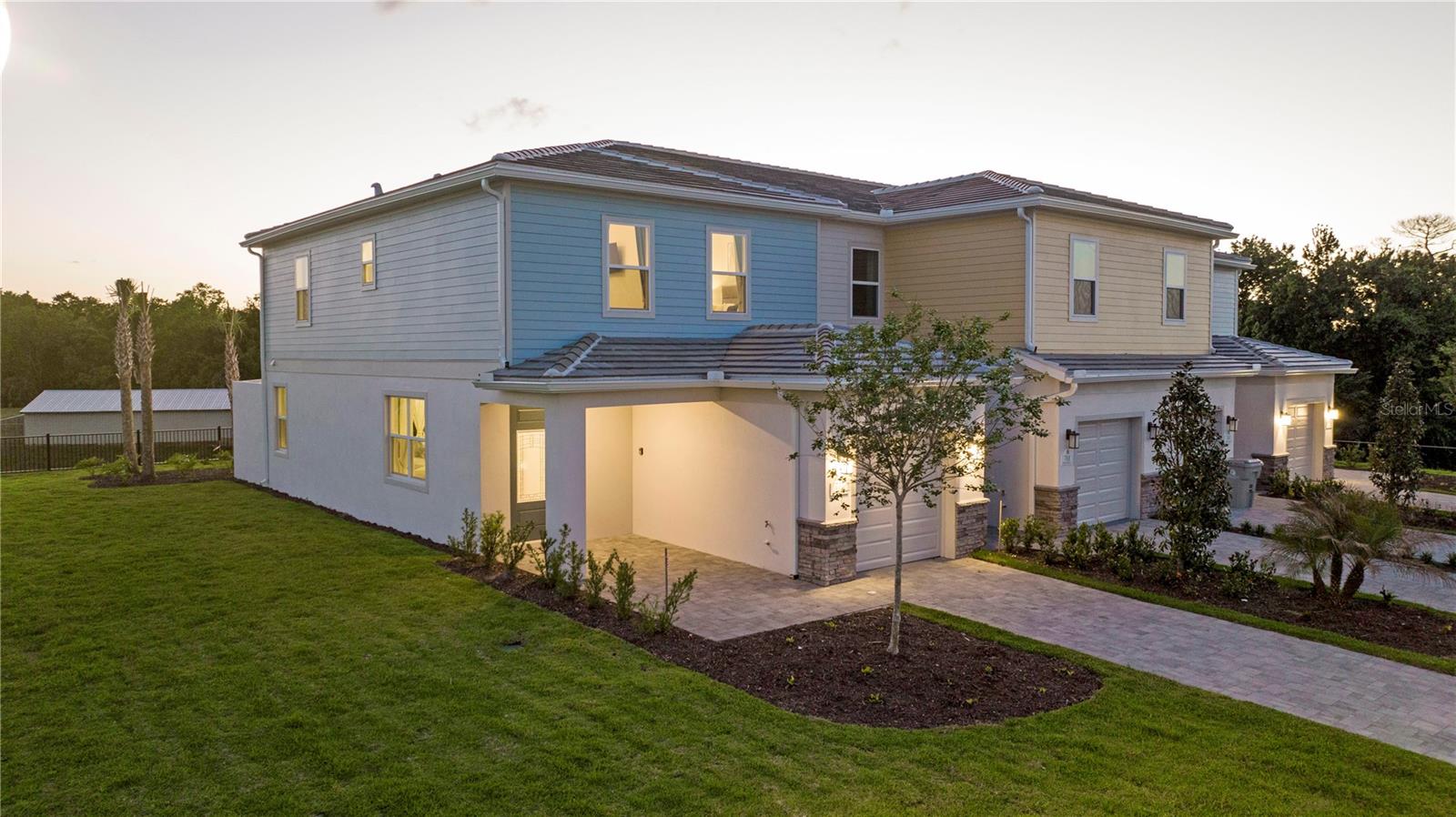 Image 4 of 52 For 772 Driving Range Court