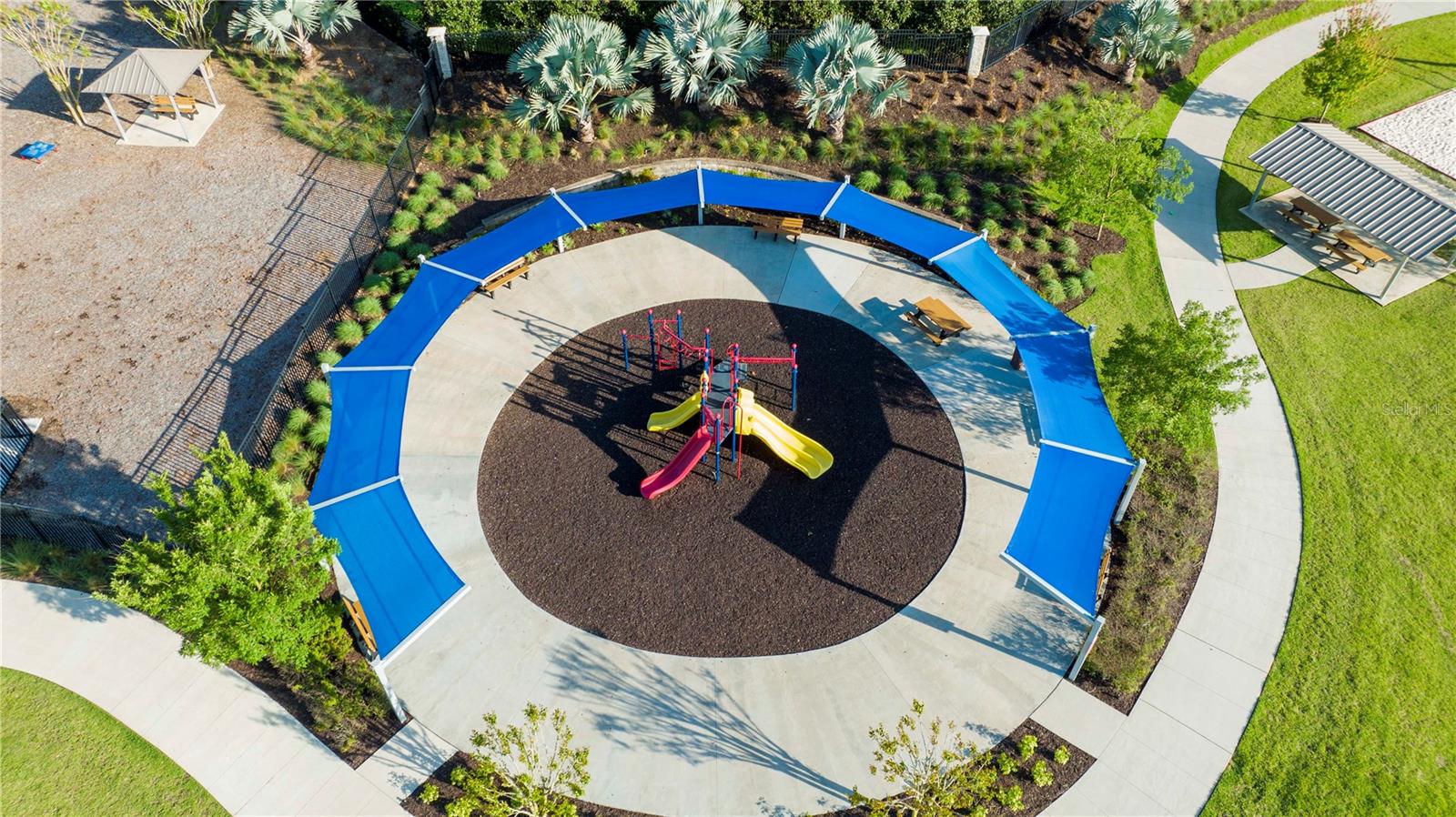 Image 48 of 52 For 772 Driving Range Court