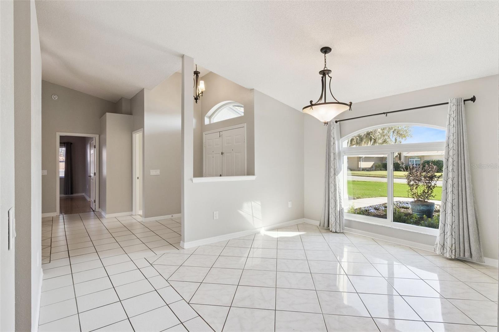 Image 12 of 44 For 1459 Banbury Loop N