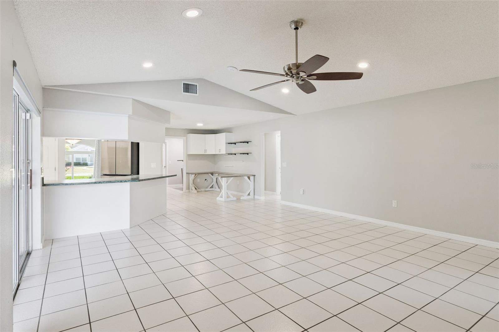 Image 18 of 44 For 1459 Banbury Loop N