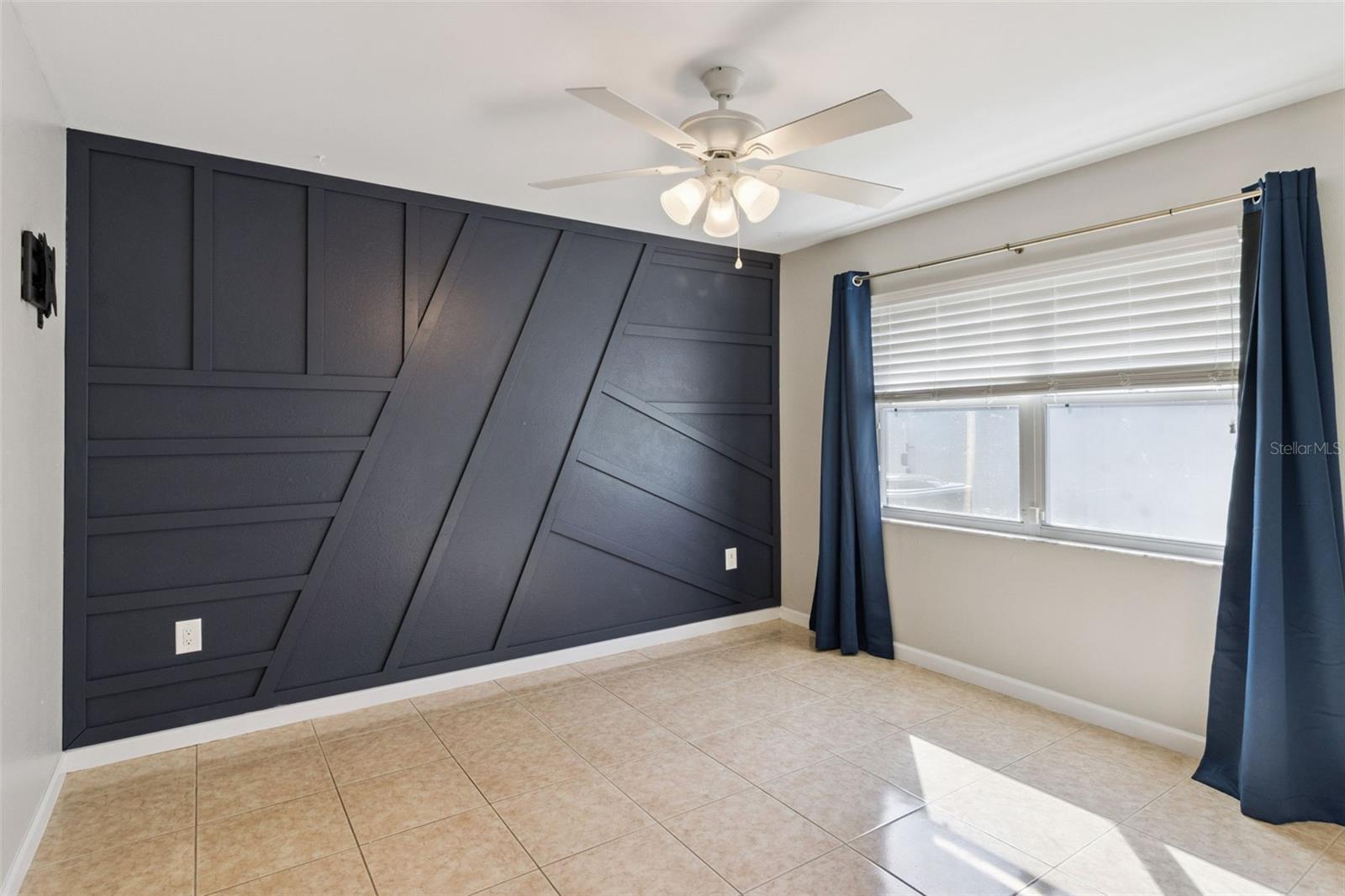 Image 30 of 44 For 1459 Banbury Loop N