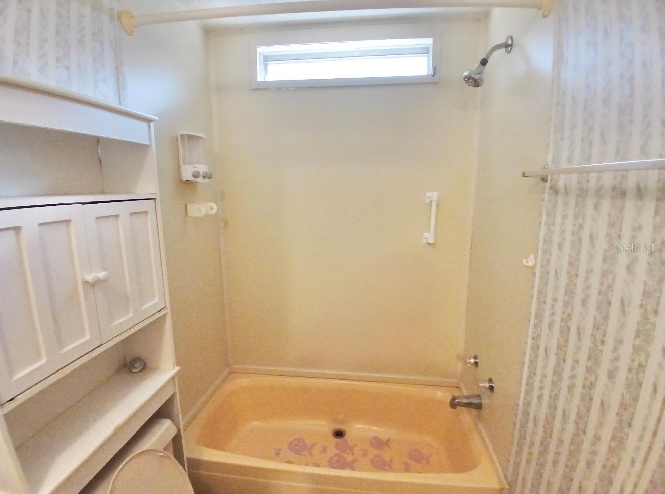 Image 21 of 62 For 4304 Oak View Avenue