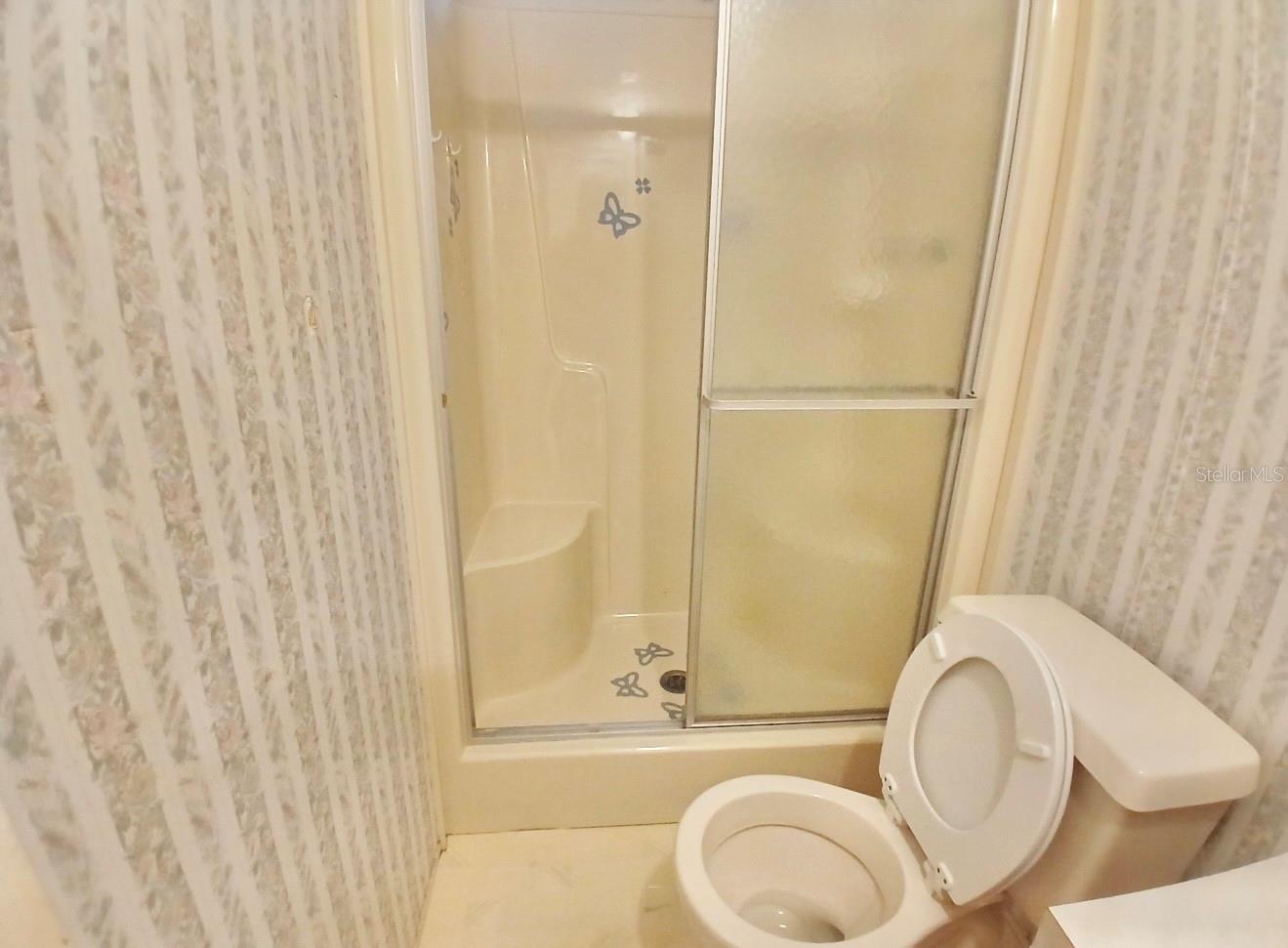 Image 32 of 62 For 4304 Oak View Avenue