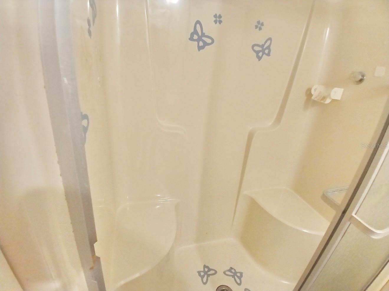 Image 33 of 62 For 4304 Oak View Avenue