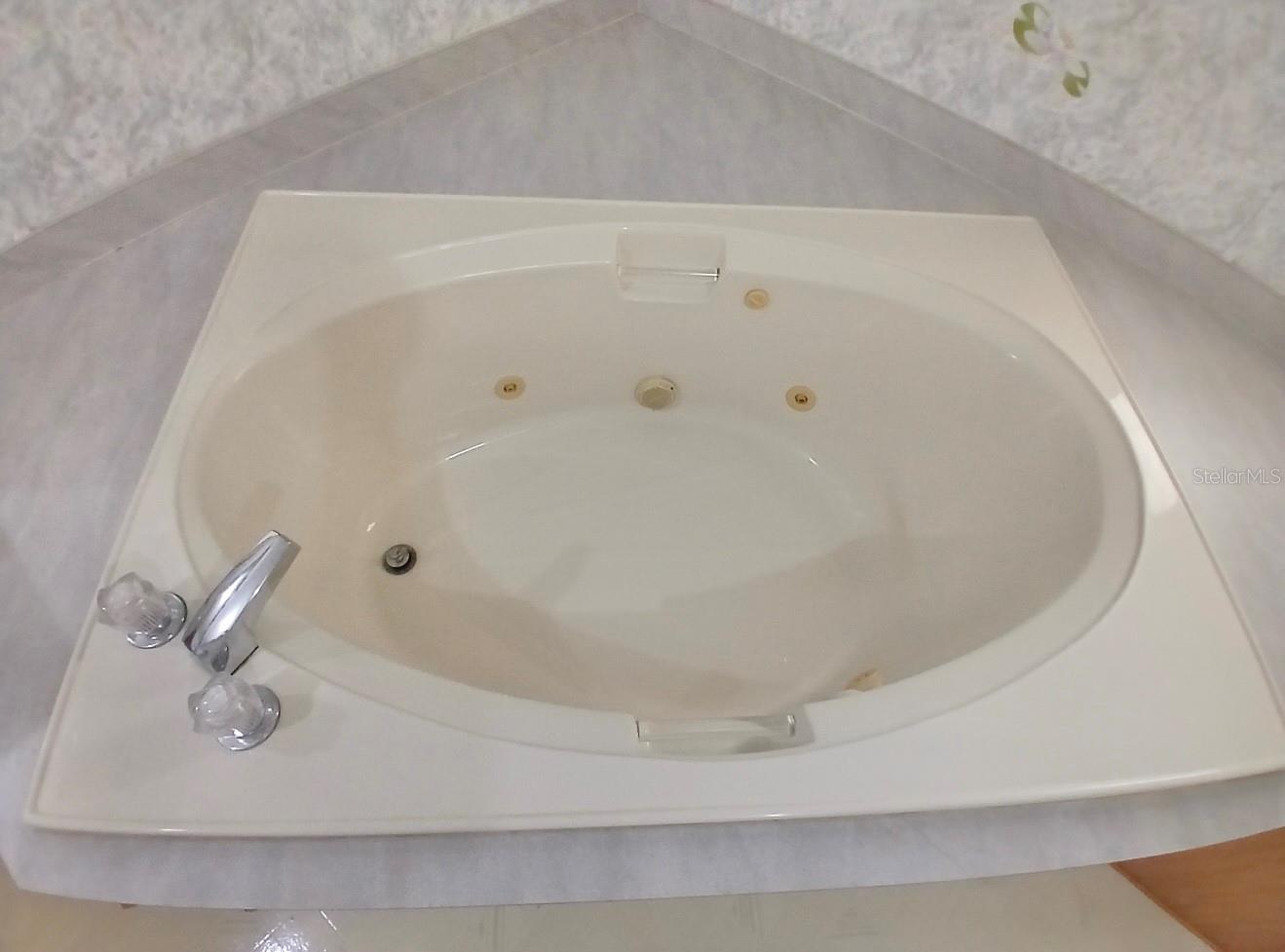 Image 42 of 62 For 4304 Oak View Avenue