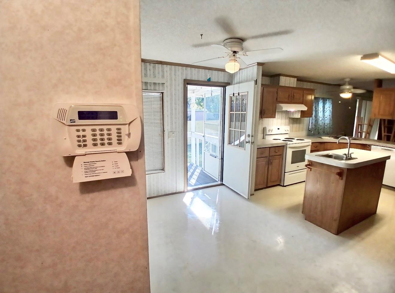 Image 45 of 62 For 4304 Oak View Avenue